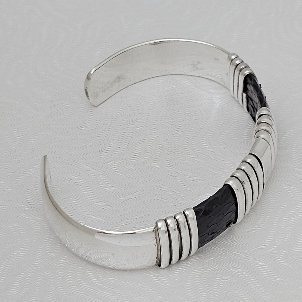Silpada Super Rare Sterling Silver Black Snakeskin Heavy Cuff  EB430/B0430 - Picture 3 of 16